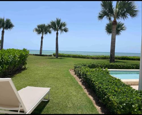 En la playa con piscina — 4-Star Luxury Hotel in Punta Cana, Dominican Republic