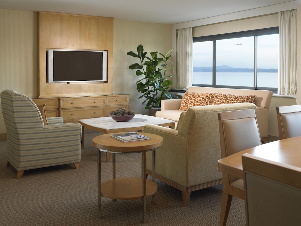 Hilton San Francisco Airport Bayfront - photo 32