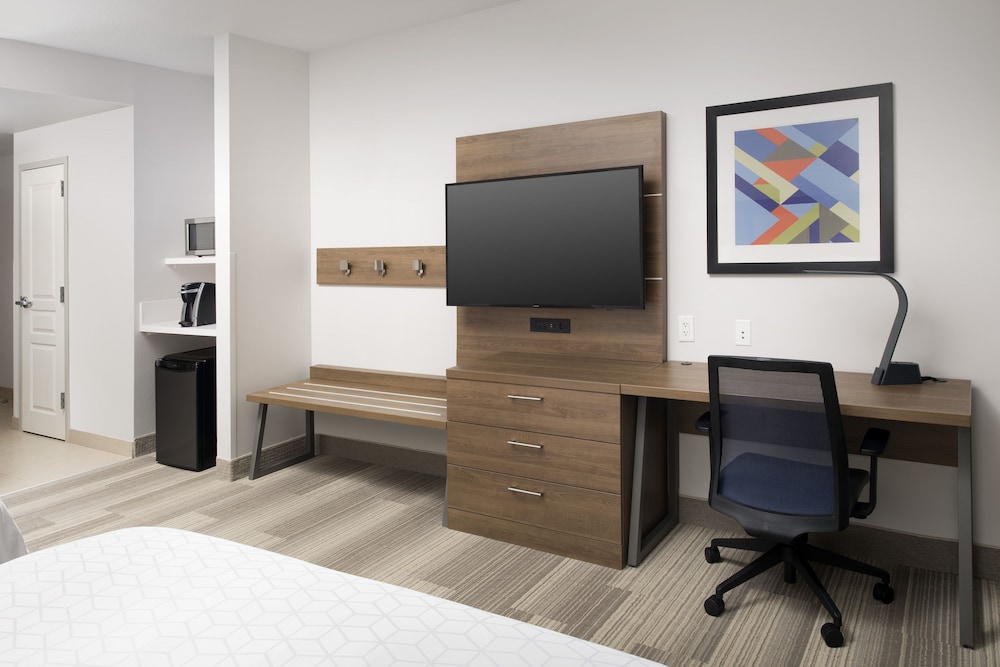 Holiday Inn Express Jacksonville Beach by IHG - photo 11