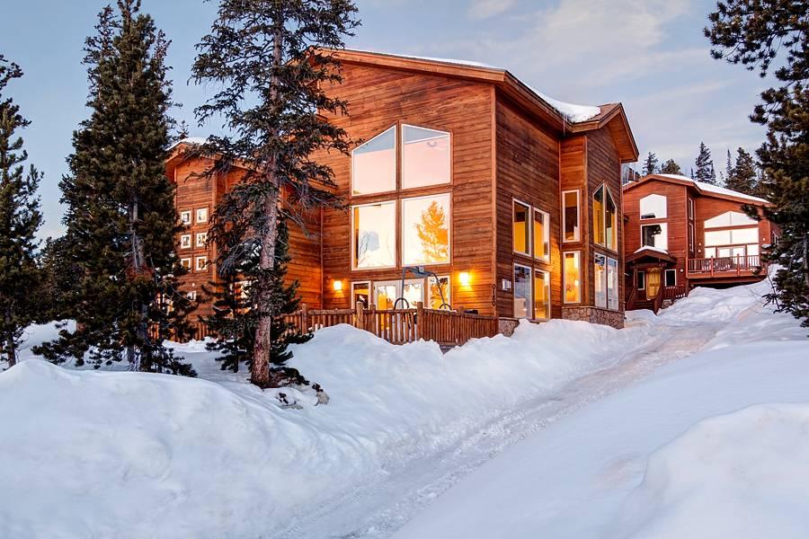 Fair Mountain Retreat Boreas Pass By Pinnacle Lodging in Breckenridge, United States