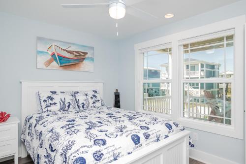 All Decked Out by Oak Island Accommodations - photo 32