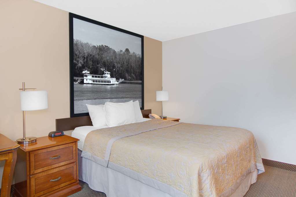 Super 8 by Wyndham Clear Lake - photo 13