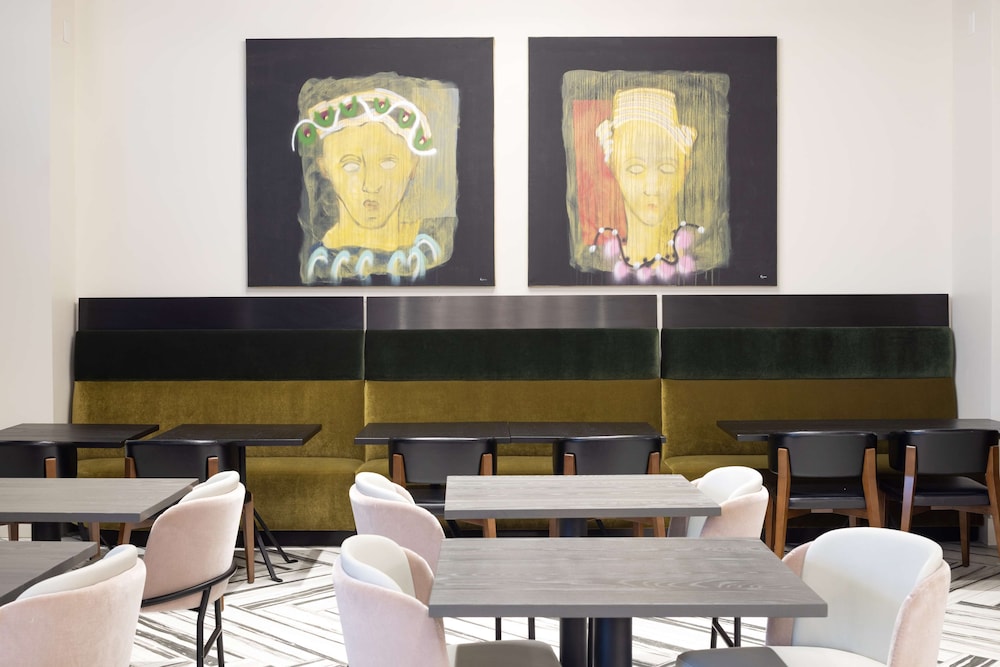 The Kelly Birmingham Tapestry Collection By Hilton - photo 36