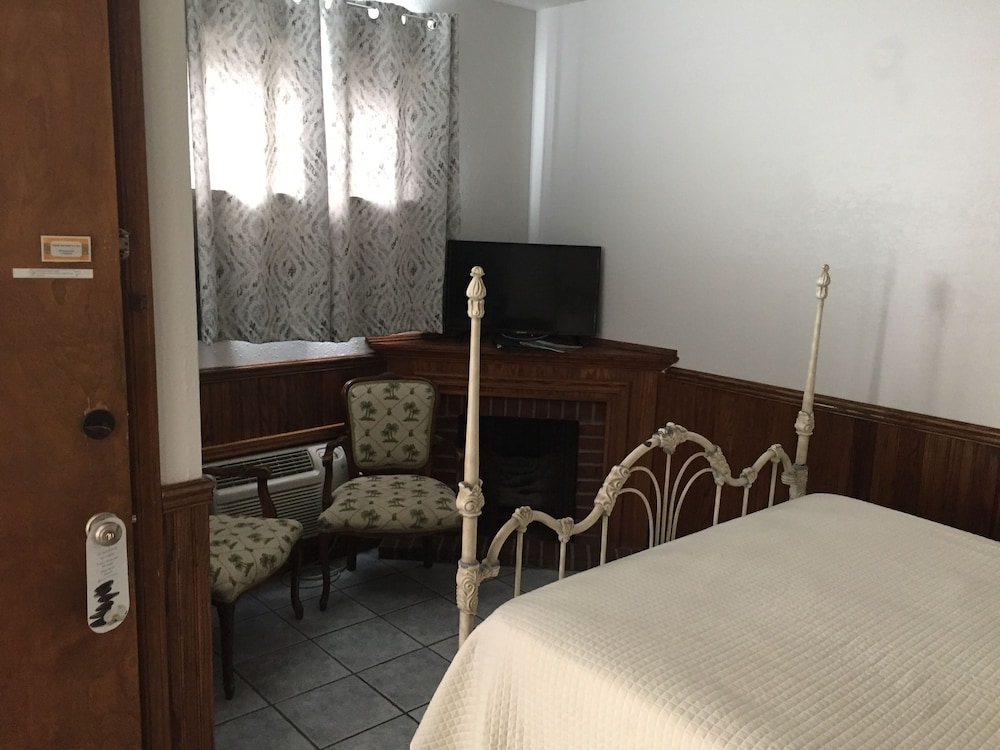 Seacrest Inn - photo 49