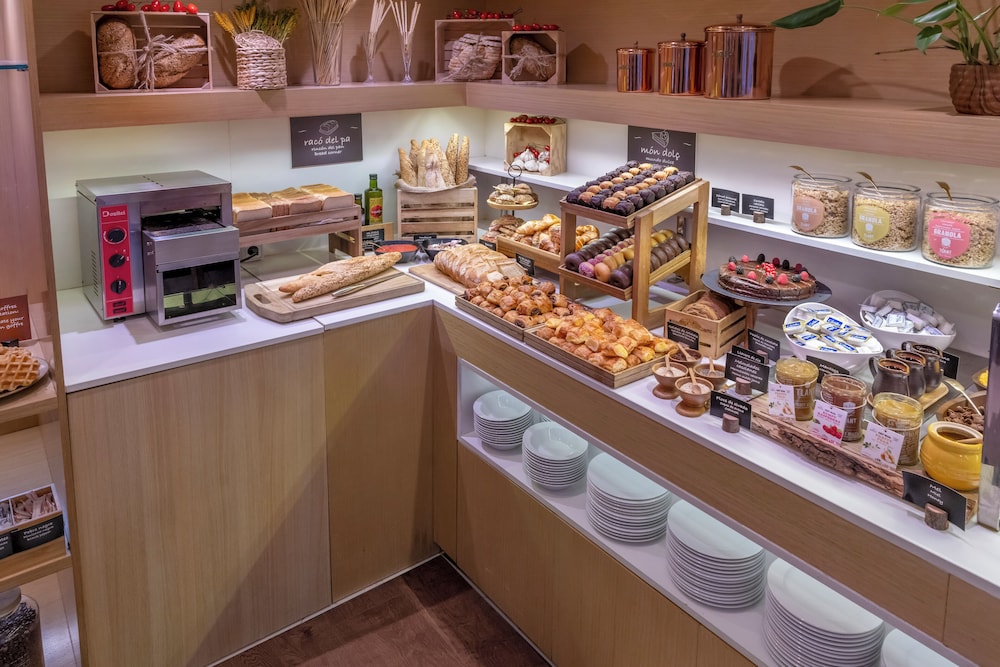 מזון ומשקאות