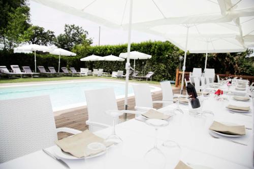Agriturismo la Gioia — 4-Star Luxury Hotel in Scansano, Italy
