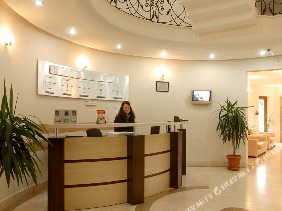 Hotel Vedzisi