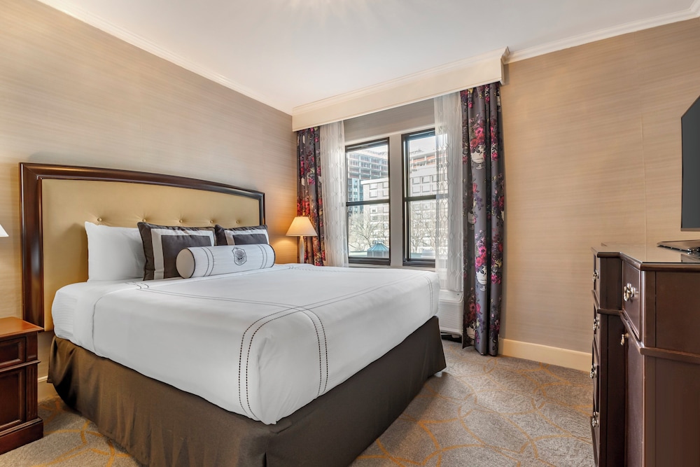 Omni Shoreham Hotel - photo 59