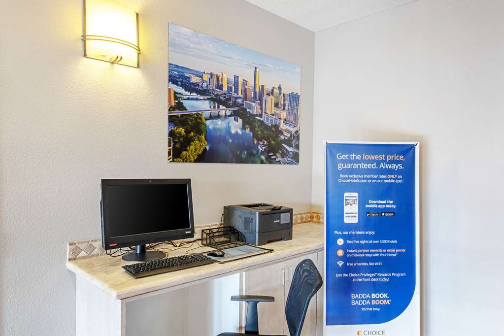 Quality Suites Austin South St. Elmo District - photo 28