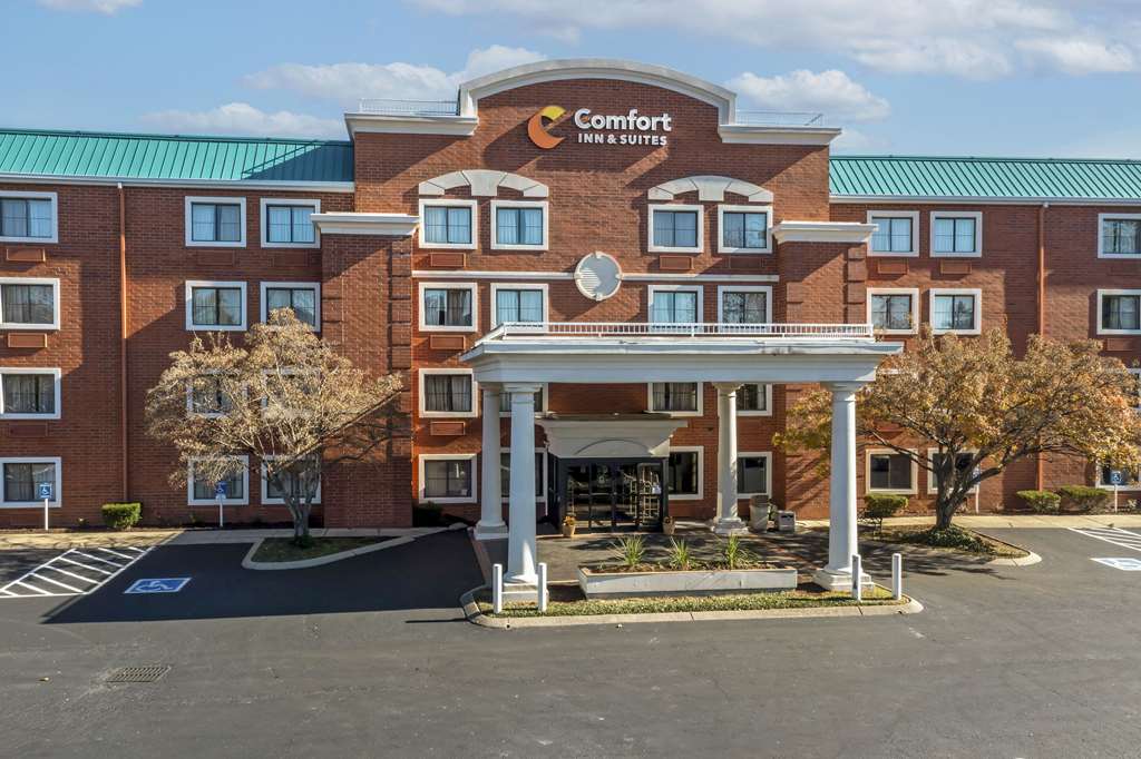 Comfort Inn & Suites Brentwood Nashville — hotel in Brentwood