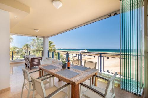 426 Casa Onda Mirabaia — 4-Star Luxury Hotel in Lagos, Portugal