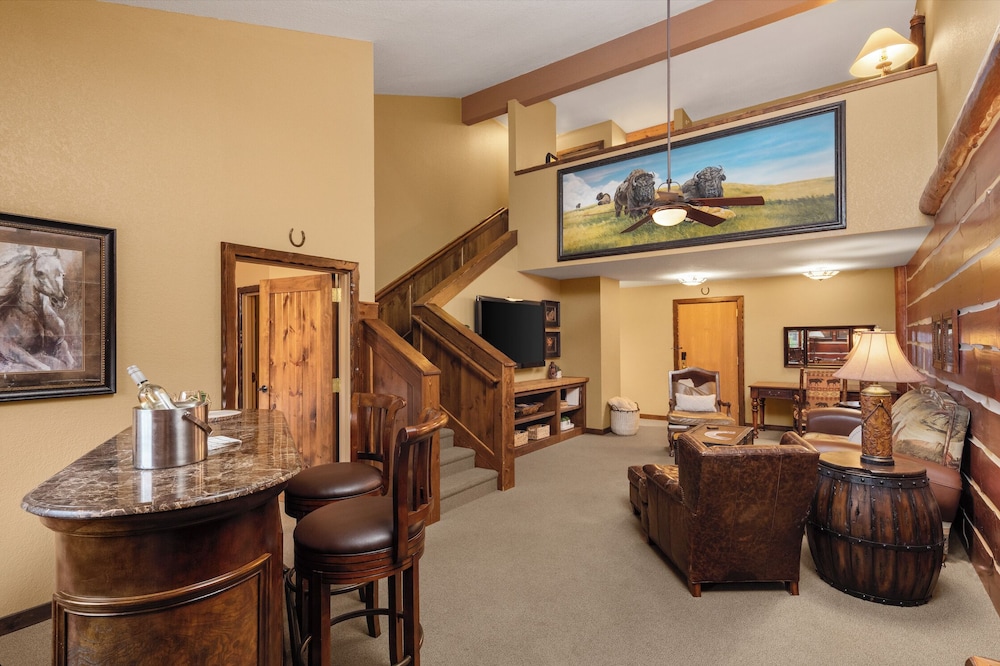 Grand Lodge Waterpark Resort - photo 25