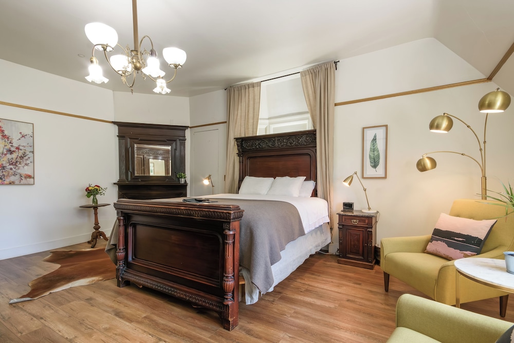 Cedar Gables Inn - photo 10