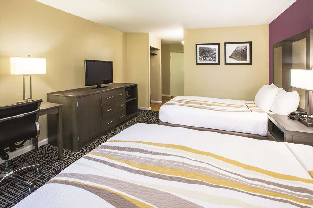 Spark by Hilton Waldorf - photo 61