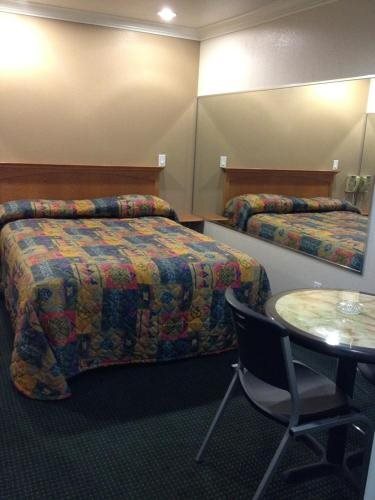 La Siesta Inn - photo 20