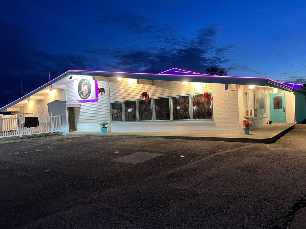 Motel Boutique by Wolf Inn - photo 27