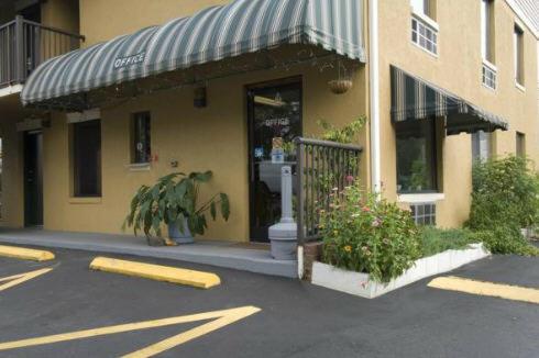 Cabarrus Inn - photo 5