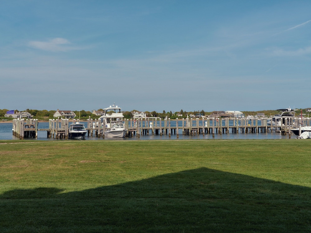 Montauk Yacht Club - photo 21