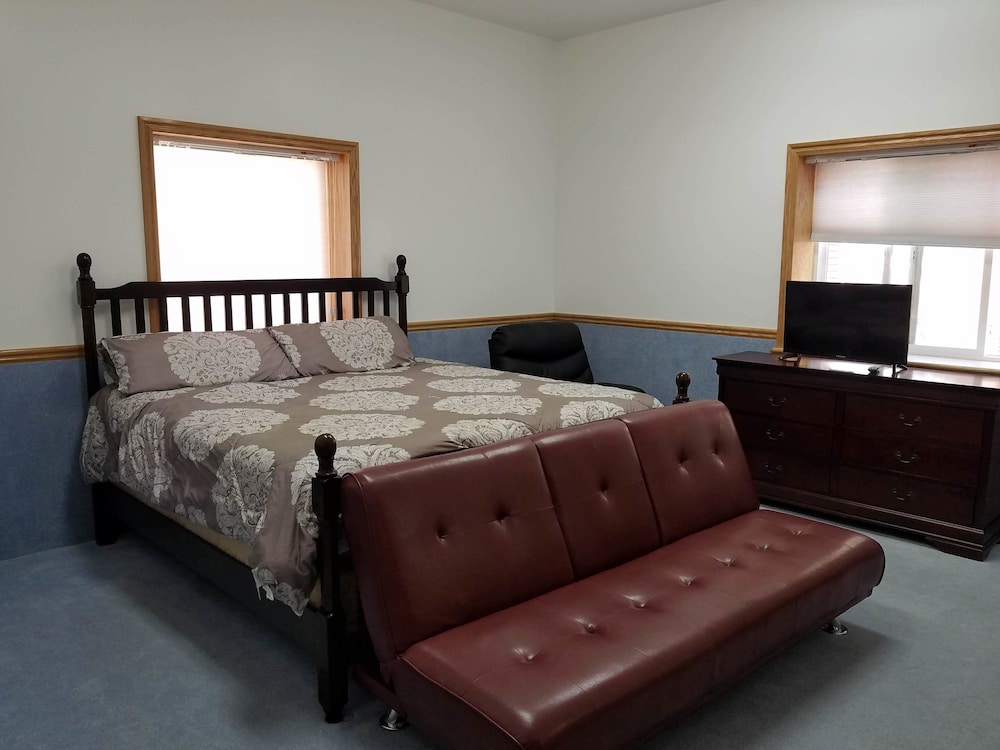 Zion's Most Wanted Hotel - photo 37