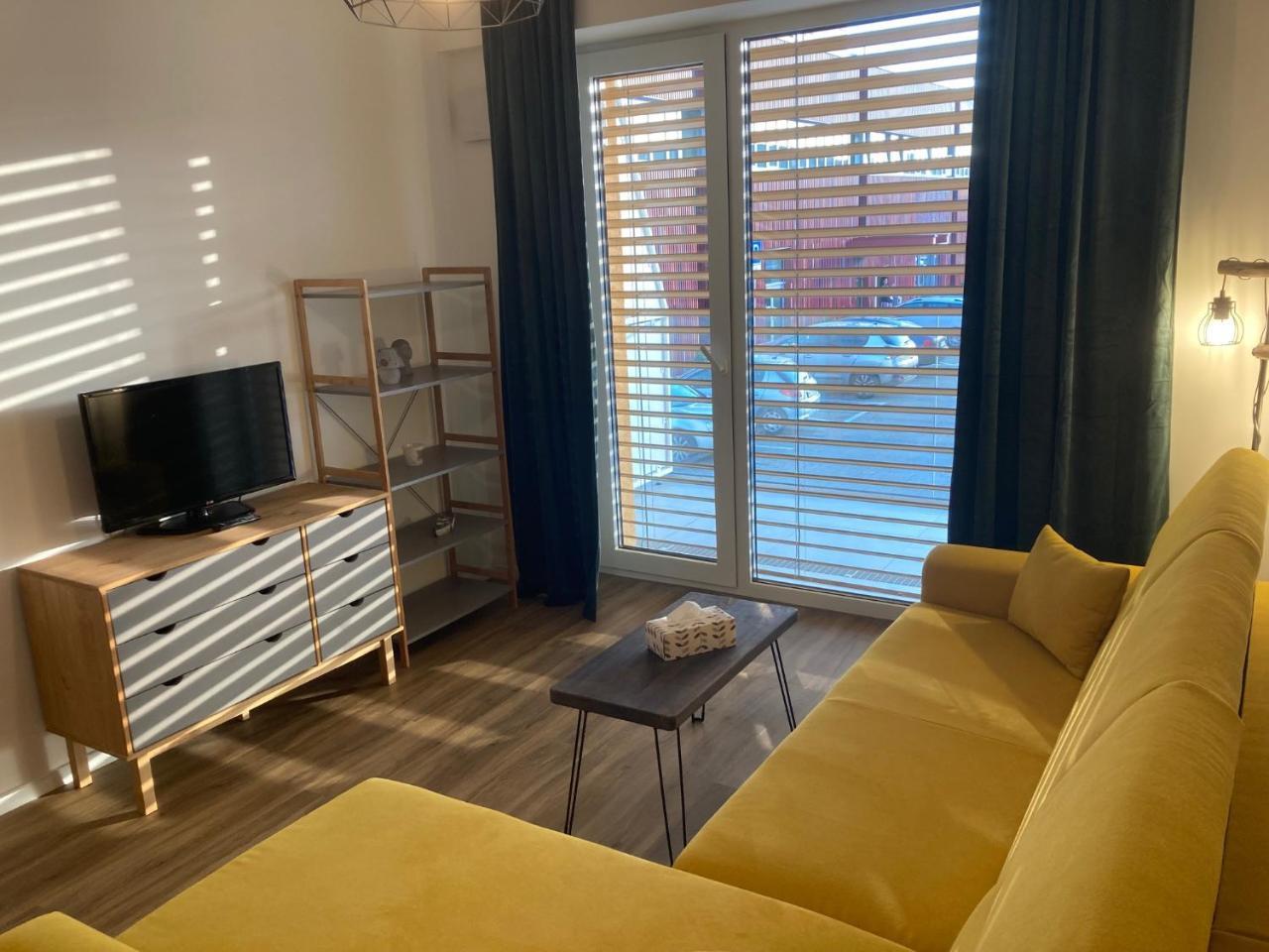 Štýlový apartmán A409 v centre NR parkovanie v cene — 4-Star Luxury Hotel in Nitra, Slovakia