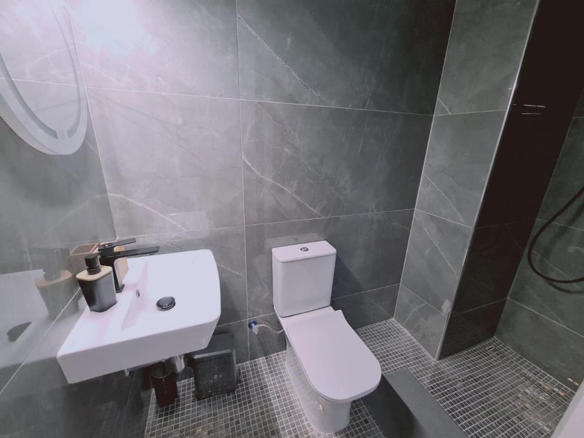 Limassolian Vibe House