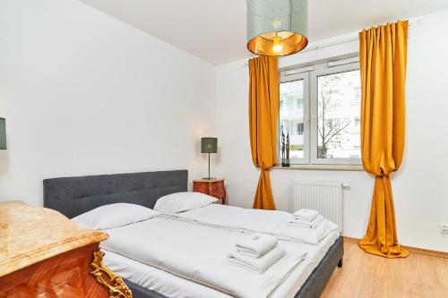Vintage Apartment in New Estate with PARKING Krzyki Wrocław by Noclegi Renters — 4-Star Luxury Hotel in Wroclaw, Poland