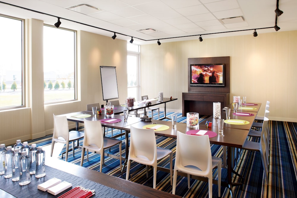 Aloft Syracuse Inner Harbor - photo 87