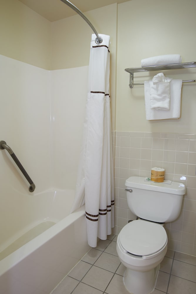 Coos Motor Inn - photo 14