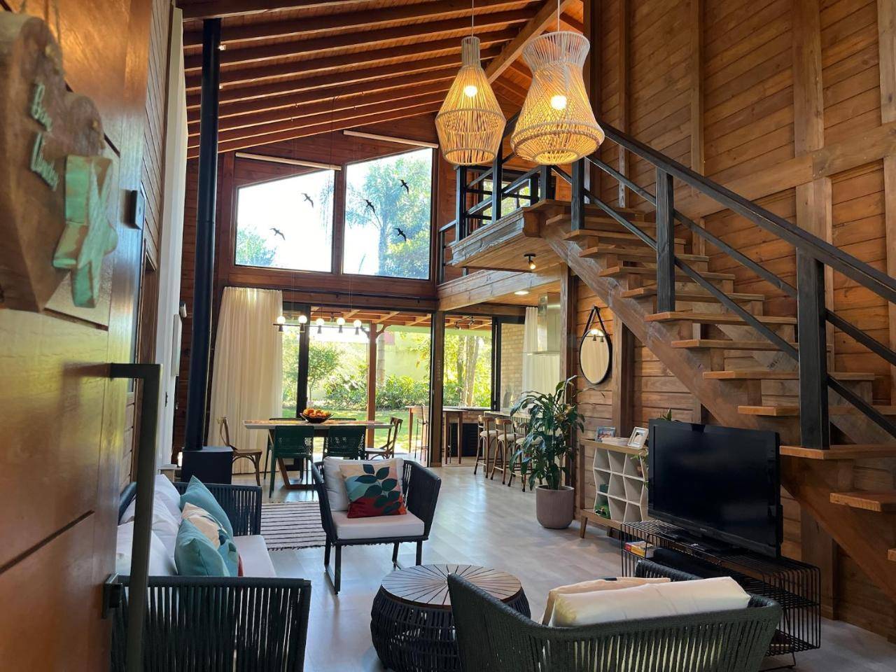 Casa sustentável a 300 metros da praia BX2452 — 4-Star Luxury Hotel in Sao Francisco Do Sul, Brasil