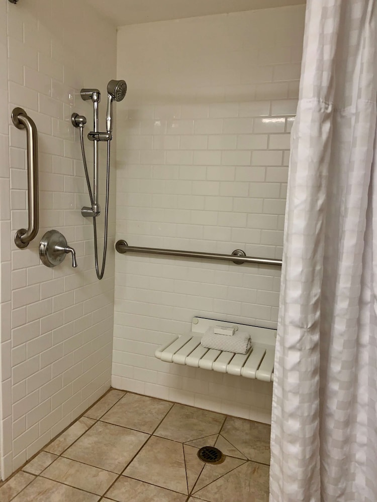 Motel6 Phoenix AZ Sky Harbor - photo 34