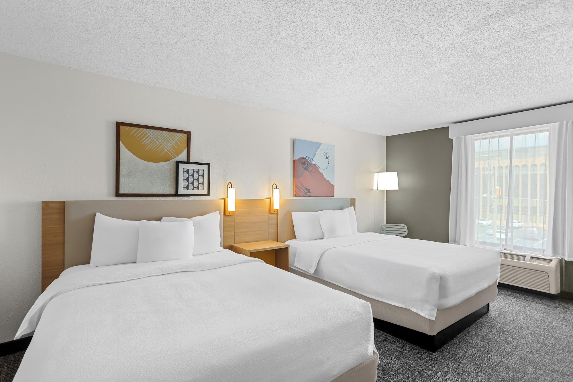 Spark by Hilton Des Plaines Chicago O'Hare - photo 13