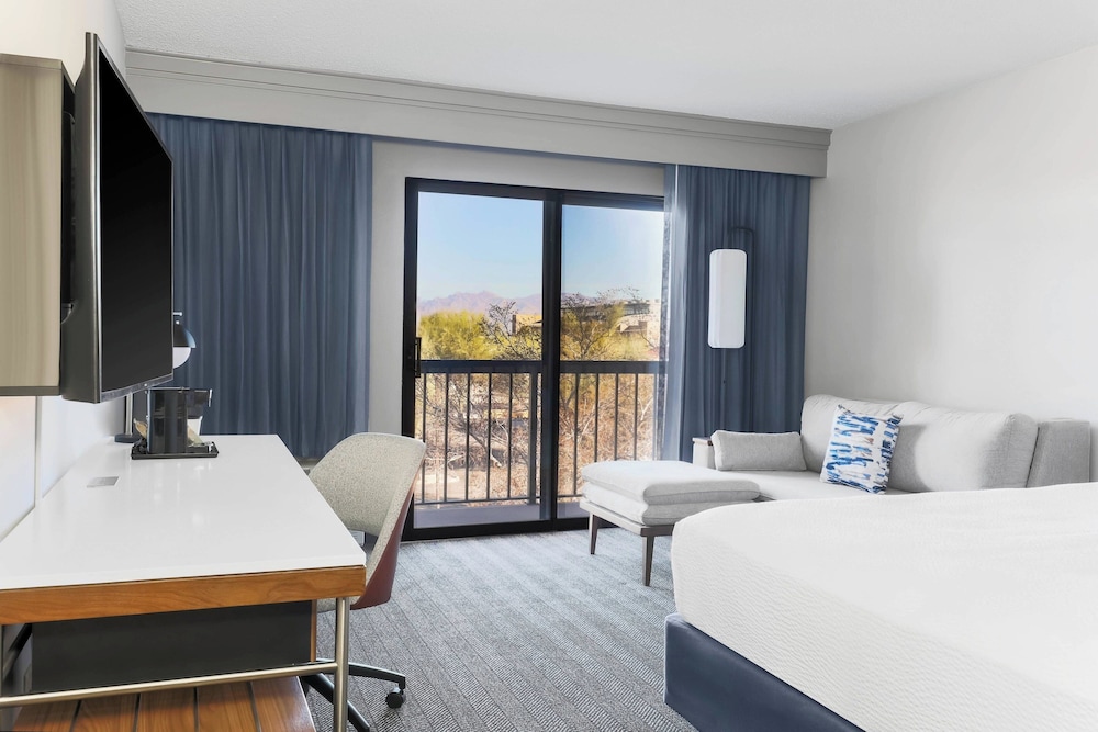 Courtyard by Marriott Tucson Airport - photo 10