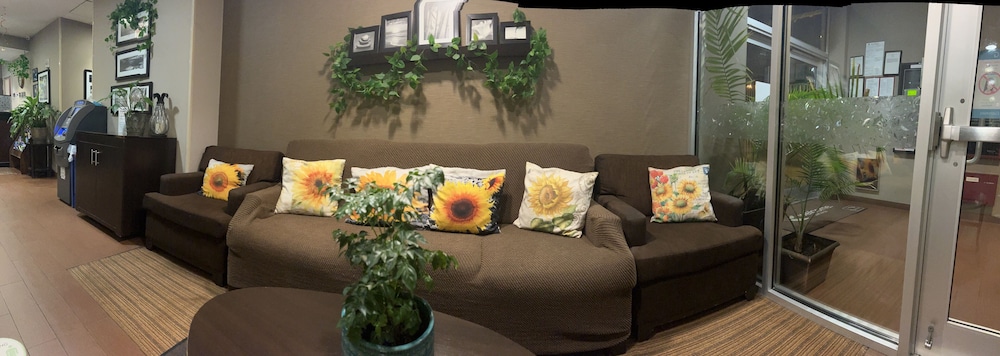 Cresthaven Inn JFK - photo 27