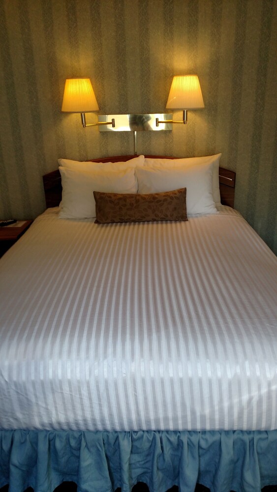Lewis River Inn - photo 18