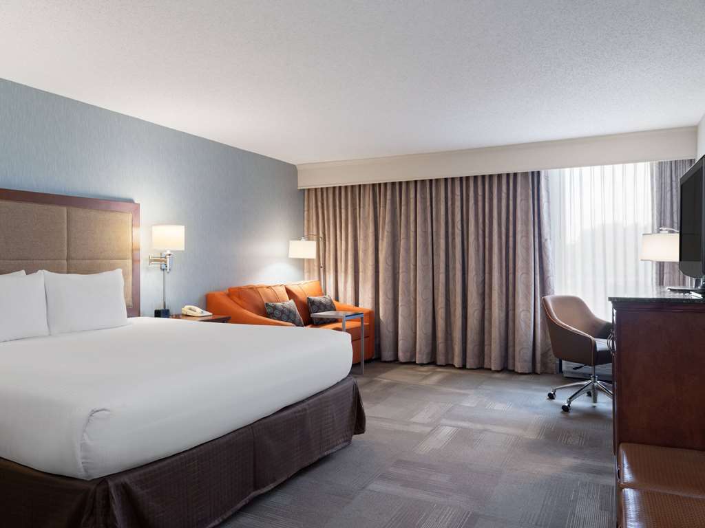Wingate by Wyndham St. Louis Airport - photo 12