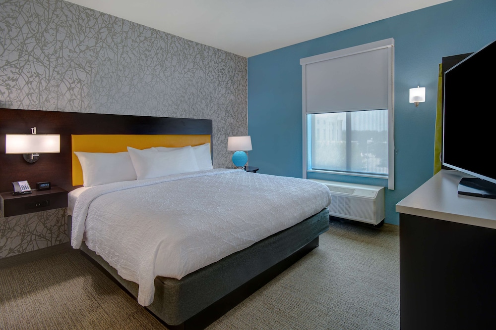 Home2 Suites by Hilton Burleson - photo 13