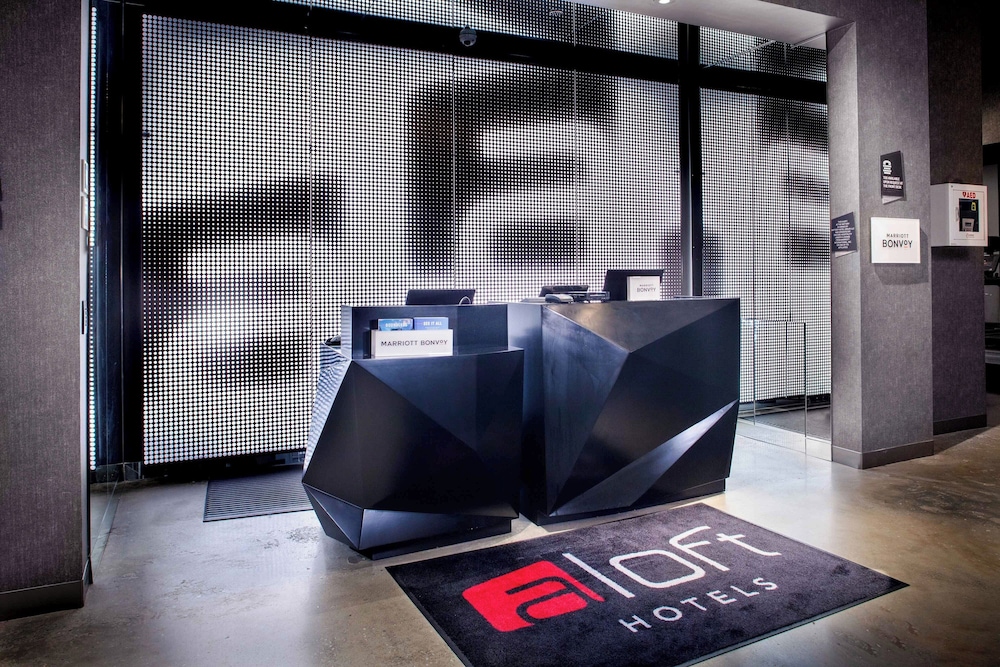 Aloft Atlanta at The Battery Atlanta - photo 3