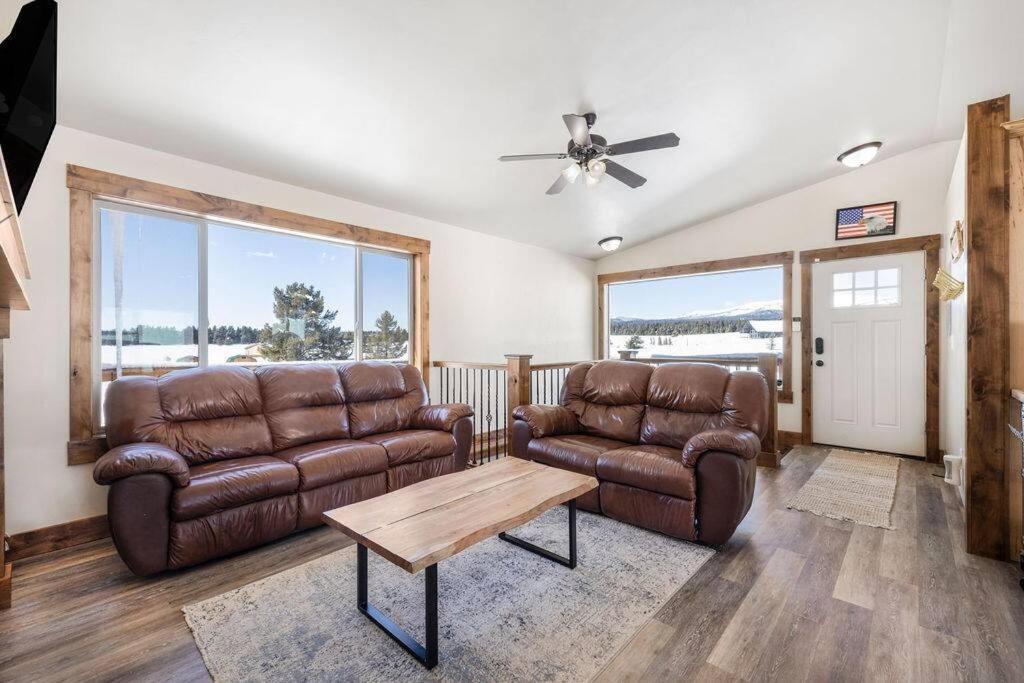 Huckleberry Hideaway - last minute hotel in Island Park