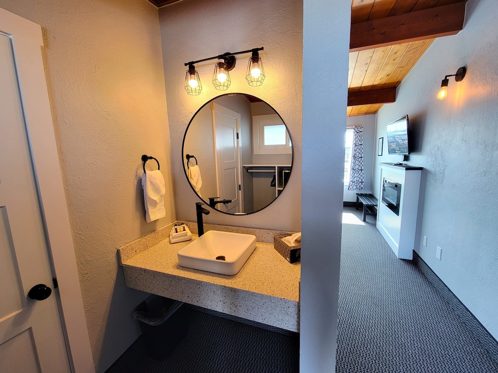 Saltwater Inn - photo 32