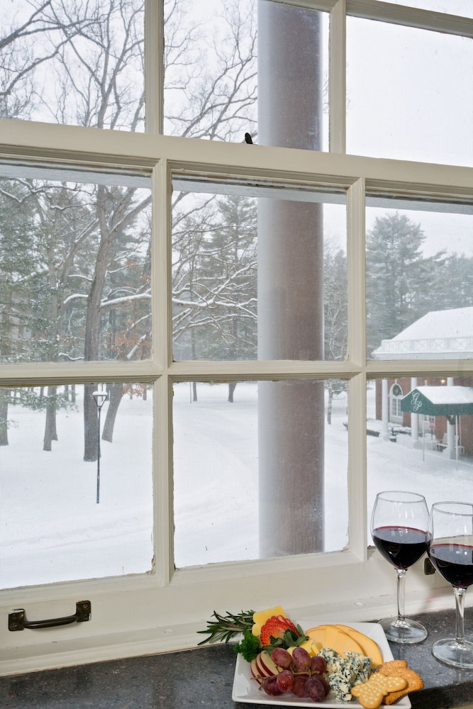 Gideon Putnam Resort And Spa - photo 25