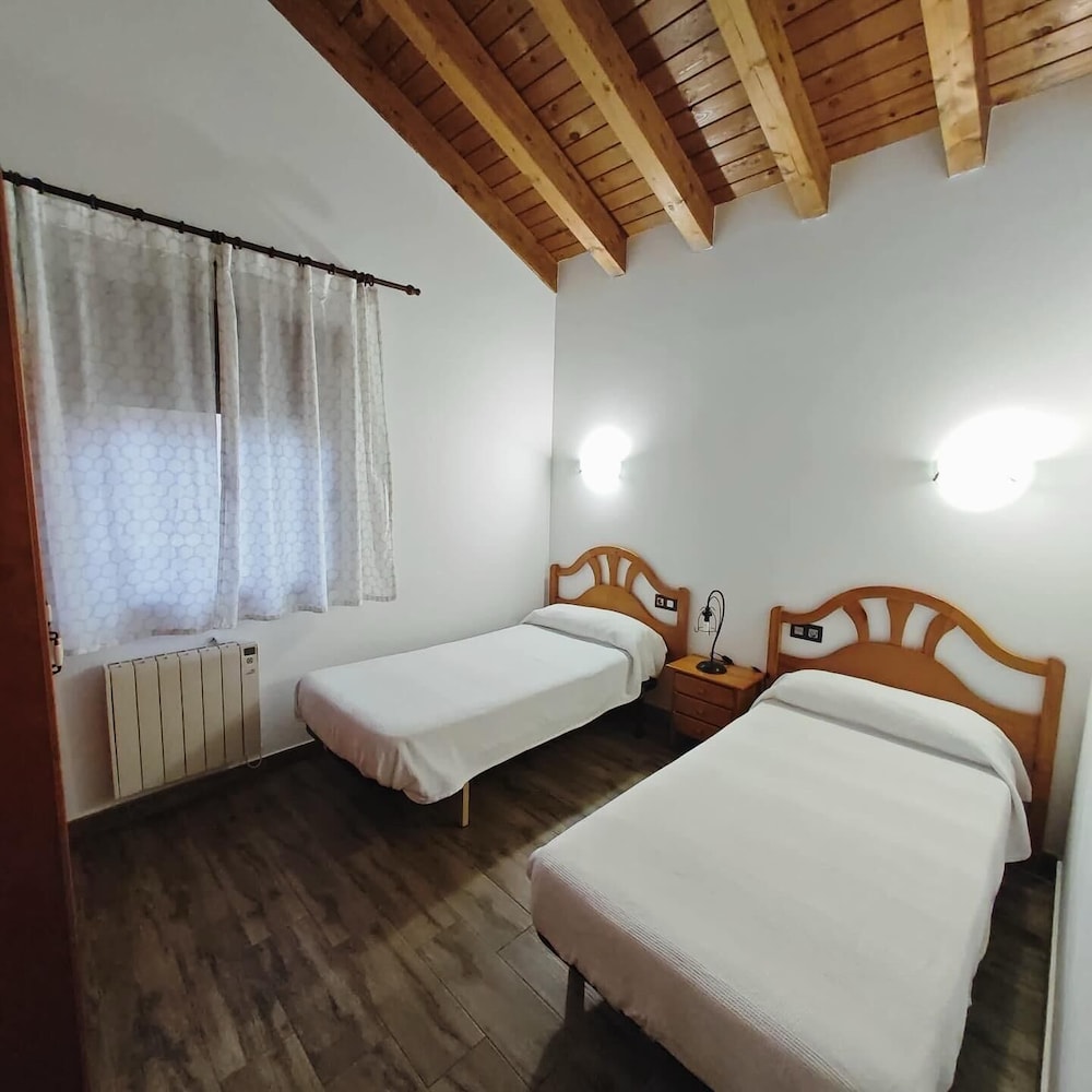 Casas rurales 4 valles — Leon — photo 4