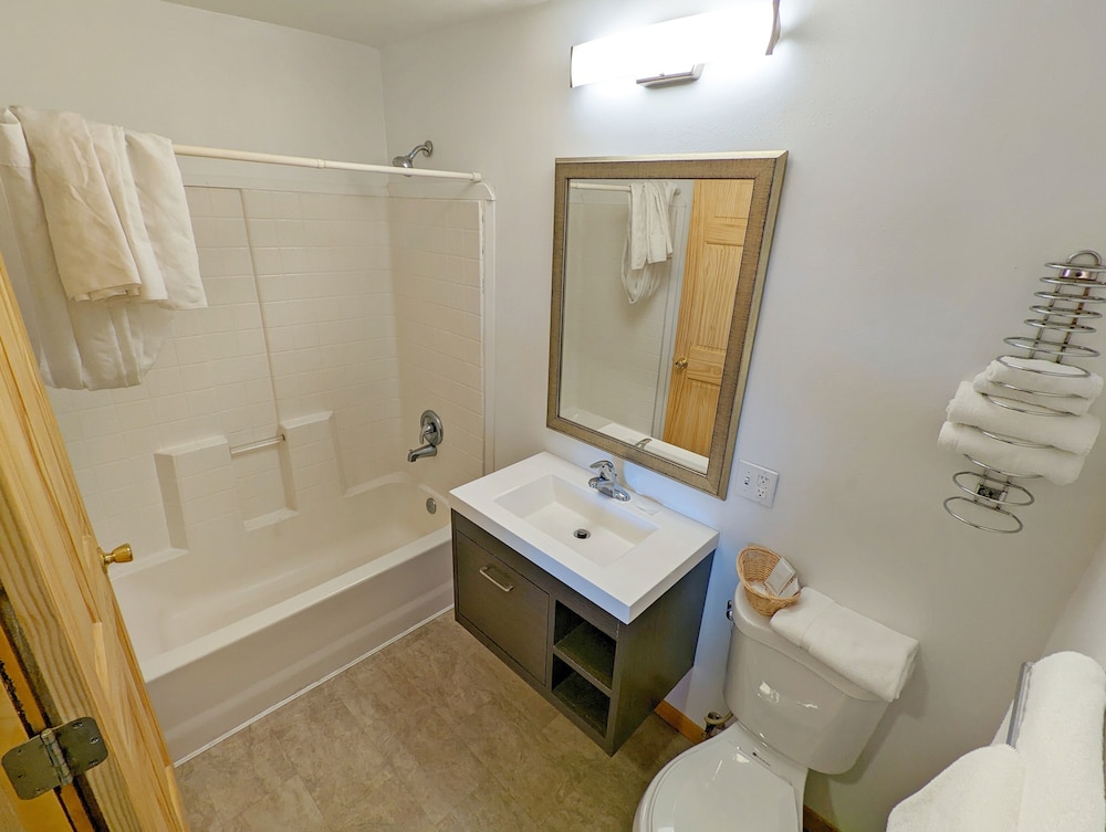 Teton Court Motel - photo 39
