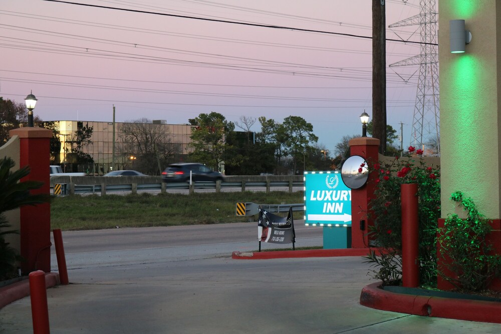 Scottish Inns & Suites IAH Airport Beltway8 - photo 15