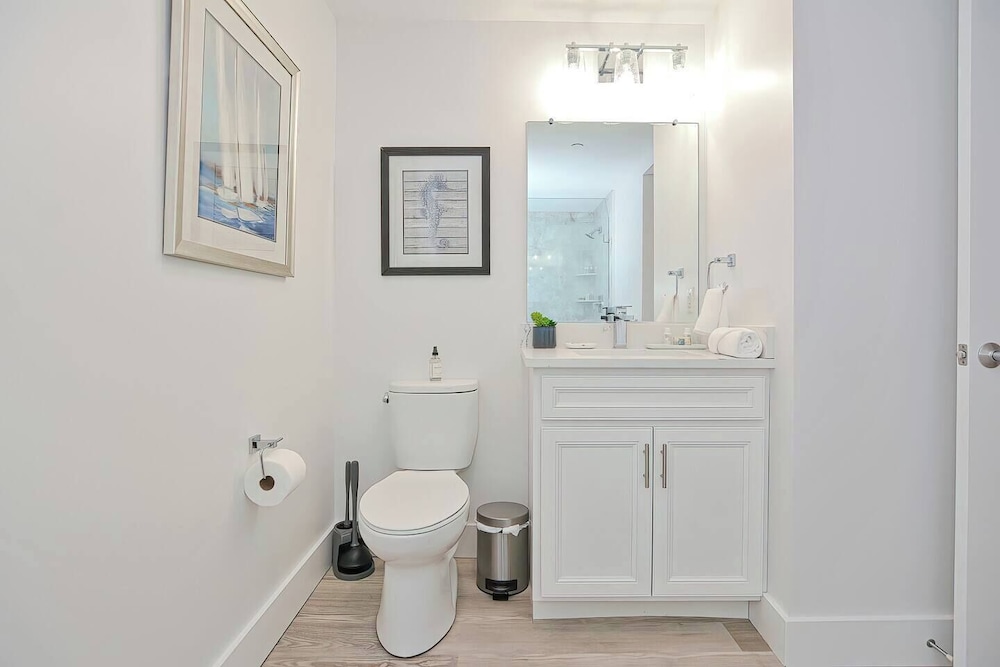 Harbourtown Suites - photo 89
