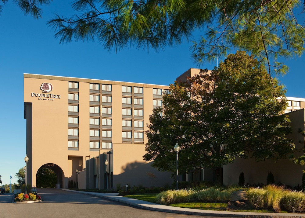 DoubleTree by Hilton Boston North Shore - photo 63