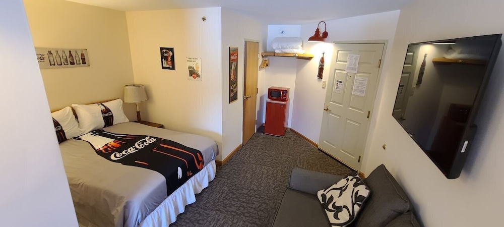 Brook Pointe Inn - photo 10