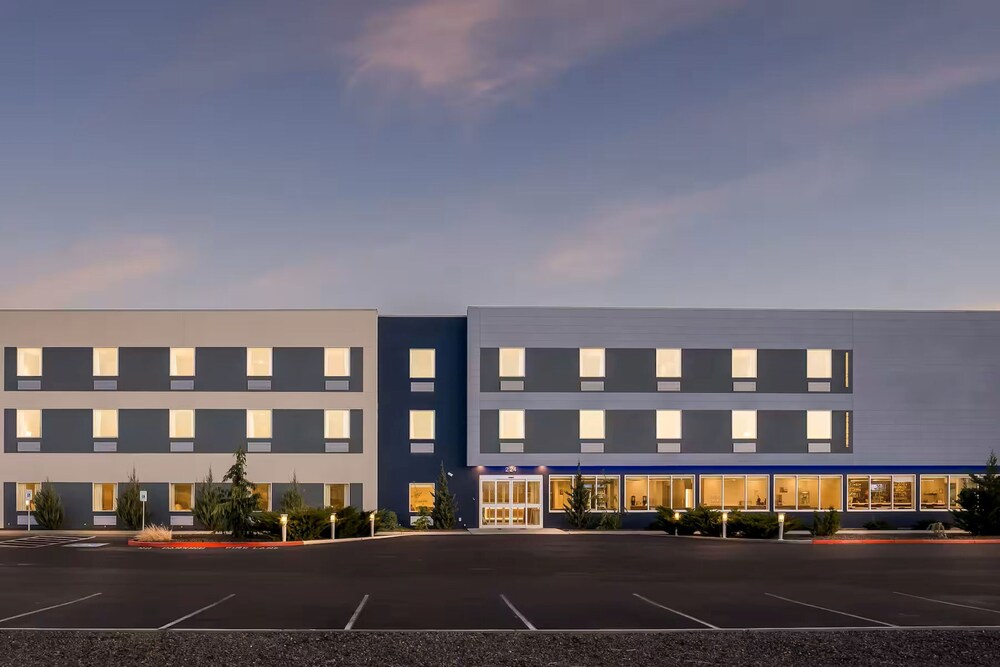 Holiday Inn Express & Suites George Quincy South by IHG - photo 63