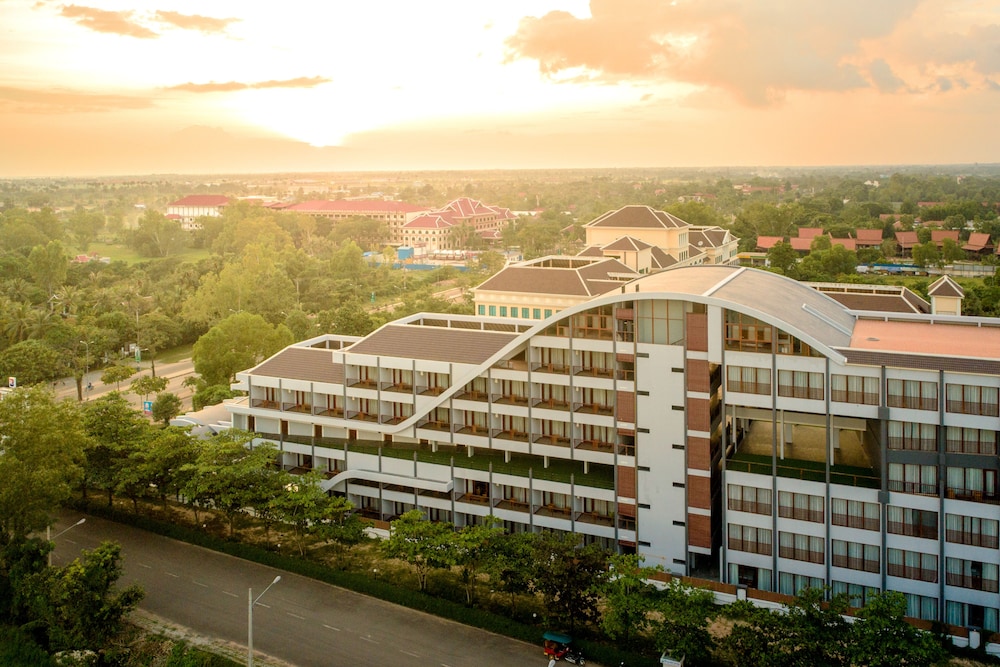 Pacific Premier Resort & Spa — 4-Star Luxury Hotel in Siem Reap, Cambodia