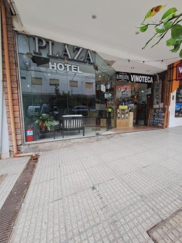 Plaza Room Hotel in Termas De Rio Hondo, Argentina