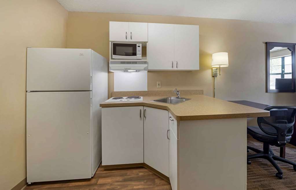 Extended Stay America Suites Oklahoma City NW Expressway - photo 10